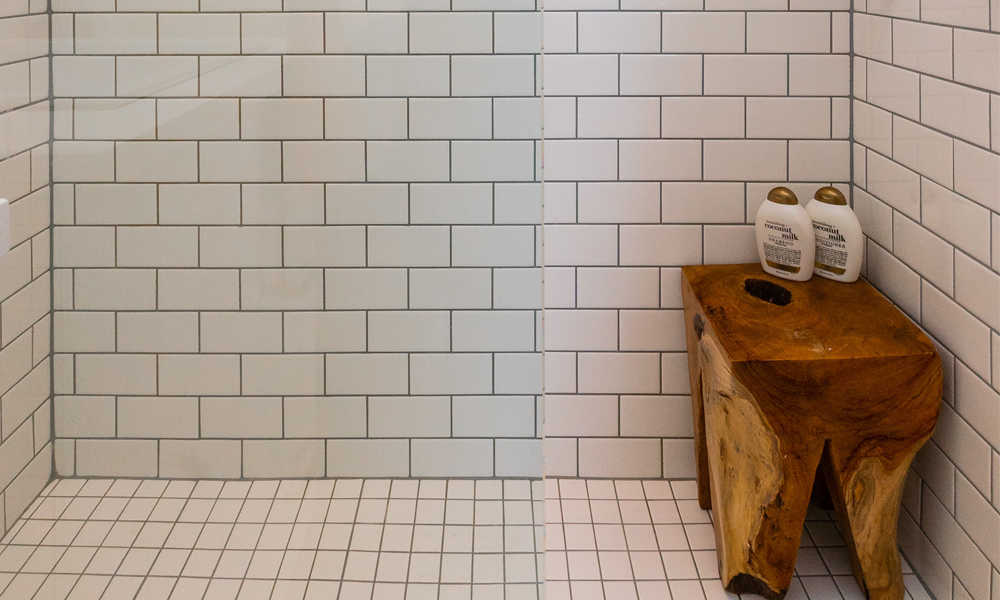 4 Types of Grout Used in Bathrooms and Kitchens - Shower Repairs